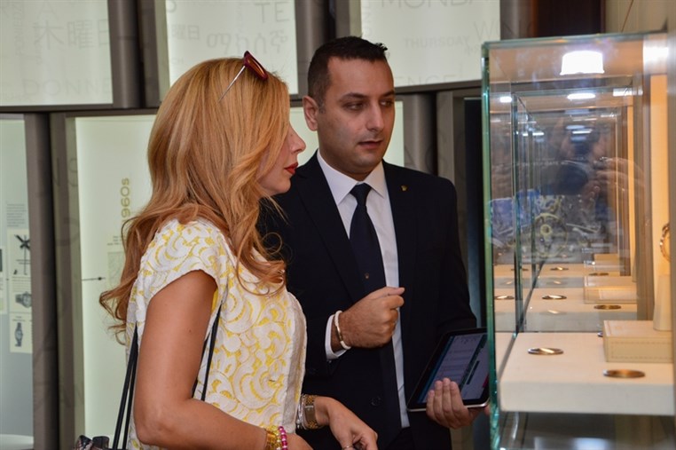 Platform Rolex Exhibition Day-Date 40